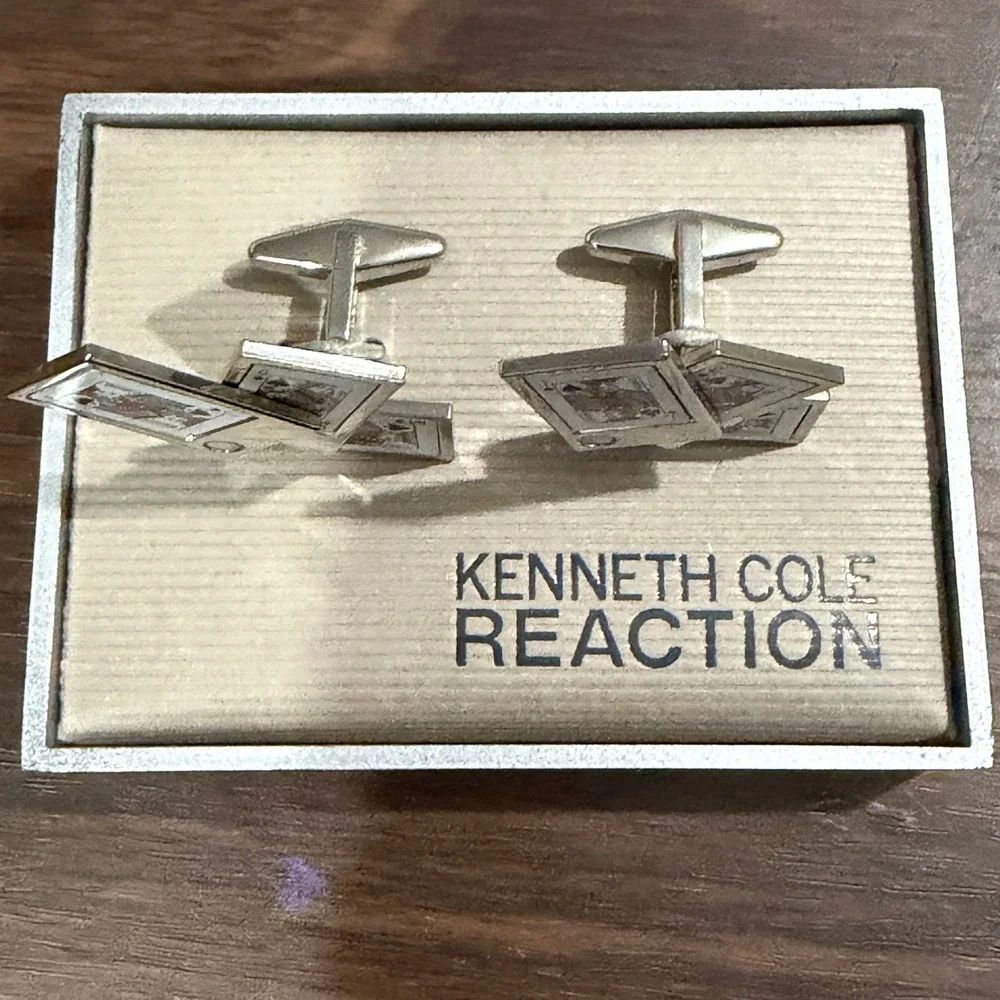 Kenneth Cole Reaction Cufflinks Mens Playing Cards Poker Silver Tone Novelty NWT